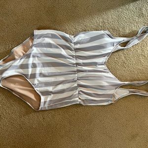Kortni jeane medium striped one piece swim suit